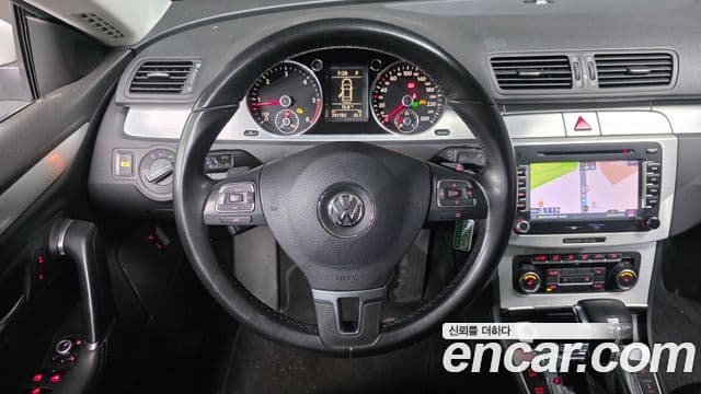 Volkswagen CC, 2011 14