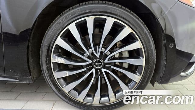 Lincoln Continental 10세대 3.0 Presidential AWD, 2017 все фото