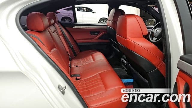 BMW M5 (F10) M5 седан, 2012 12