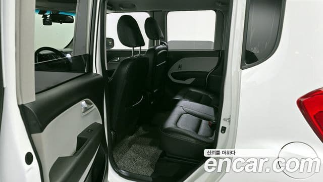 Kia Ray Luxury, 2017 11