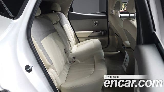 Genesis GV60 Standard AWD, 2022 12