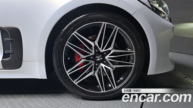 Kia 스팅어 GT, 2020 все фото