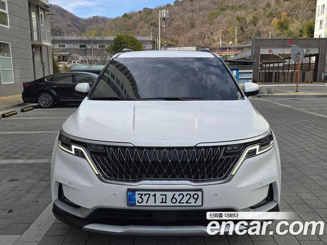 Kia Carnival 4세대 Prestige, 2023 1