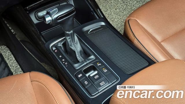 Kia The / новый New Sorento Master, 2019 9