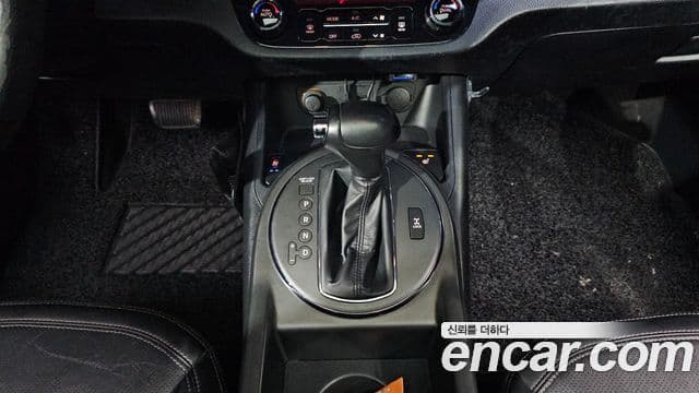 Kia Sportage R топовая версия, 2011 9