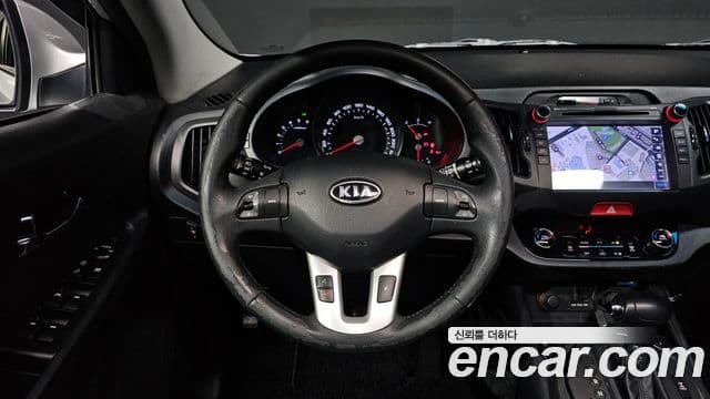 Kia Sportage R топовая версия, 2011 13