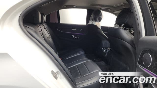 Mercedes-Benz E-класс W213 Avantgarde, 2017 12