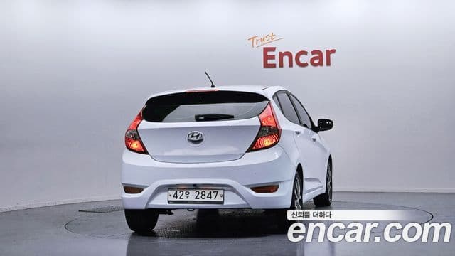 Hyundai Accent(новый кузов / новое поколение) Premium, 2014 4