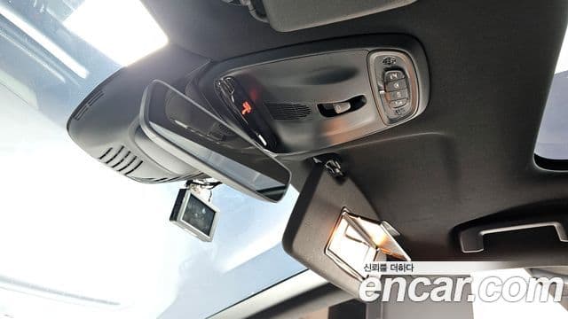 Volvo V40 2세대, 2015 18