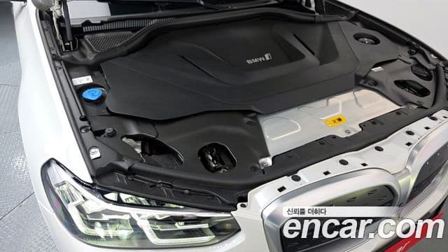 BMW iX3 M Sport, 2022 6