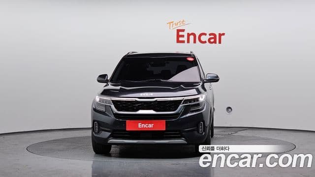 Kia Seltos Signature, 2023 3