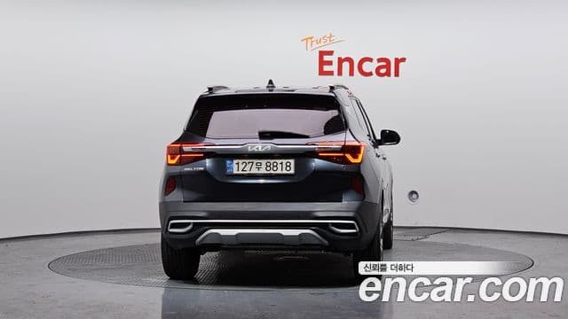 Kia Seltos Signature, 2023 4