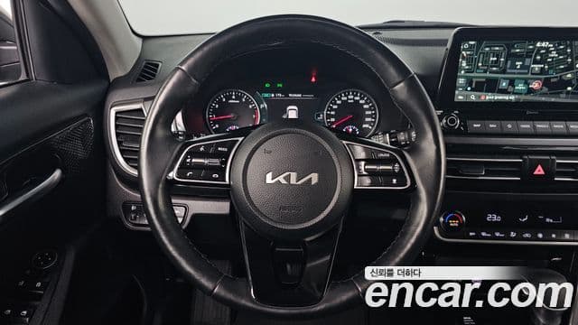 Kia Seltos Signature, 2023 13