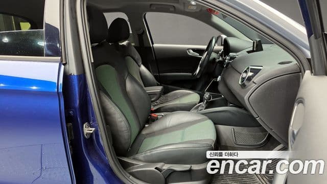 Audi A1 30 TDI Design Edition Sportback, 2015 10