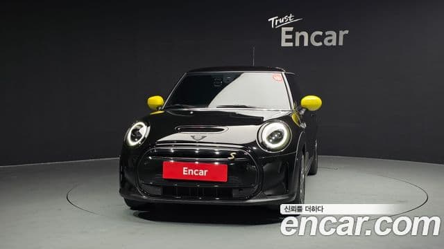 Mini Cooper Электрический (Electric) 3세대, 2022 3