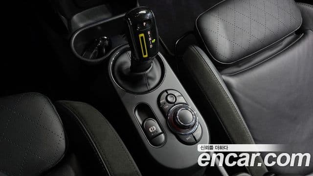 Mini Cooper Электрический (Electric) 3세대, 2022 9