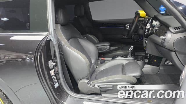 Mini Cooper Электрический (Electric) 3세대, 2022 11