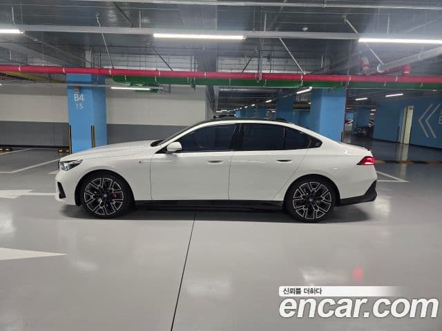 BMW i5 (G60) xDrive 40 M Sport Pro, 2025 2