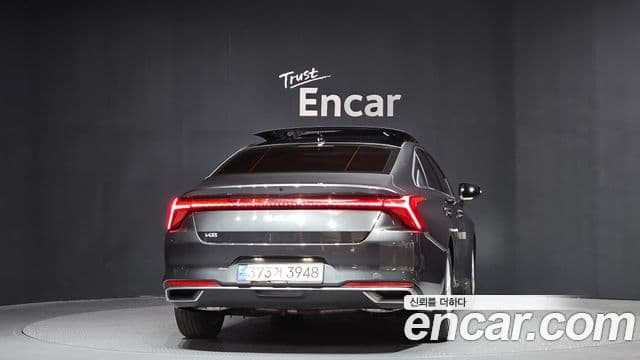 Kia K8 Prestige, 2022 4