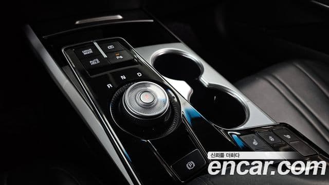 Kia K8 Prestige, 2022 9