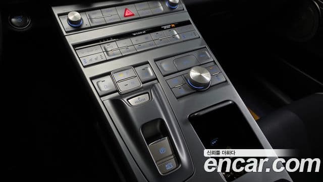 Hyundai NEXO Premium, 2021 9