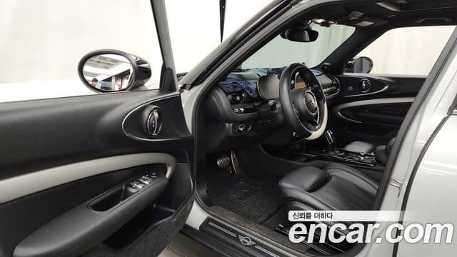 Mini Cooper S 클럽맨 2세대, 2023 10