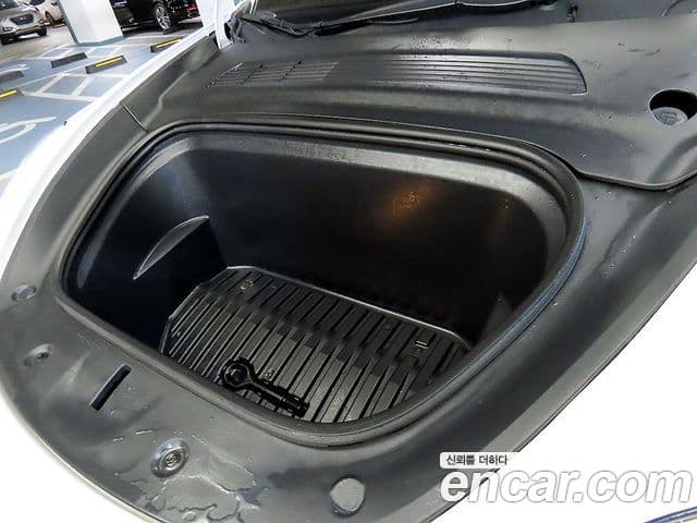 Tesla модель Y Standard Range RWD, 2021 19