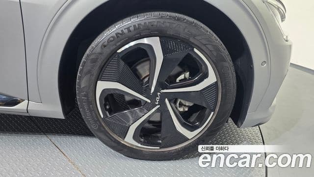 Kia EV6 GT Line, 2022 все фото