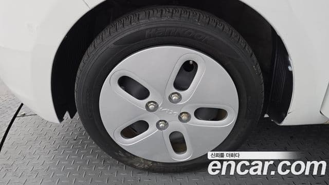 Kia The / новый New Ray Standard, 2022 все фото