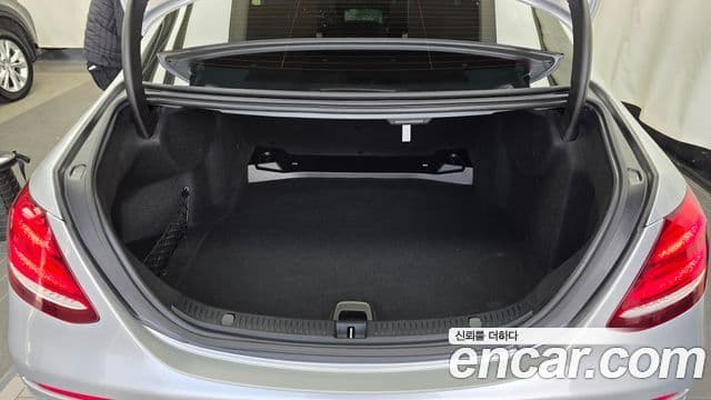 Mercedes-Benz E-класс W213 Avantgarde, 2017 20