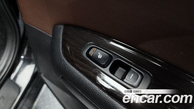 Kia K5 2세대 Noblesse, 2016 18