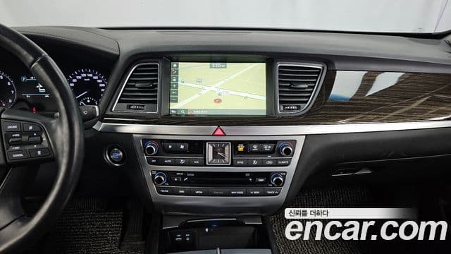 Genesis G80 Premium Luxury, 2017 14