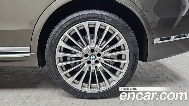 BMW X7 (G07) xDrive 40i Design Pure Excellence 6인승, 2023 все фото