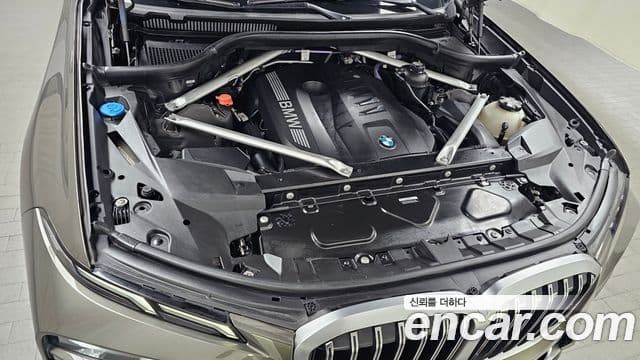 BMW X7 (G07) xDrive 40i Design Pure Excellence 6인승, 2023 6