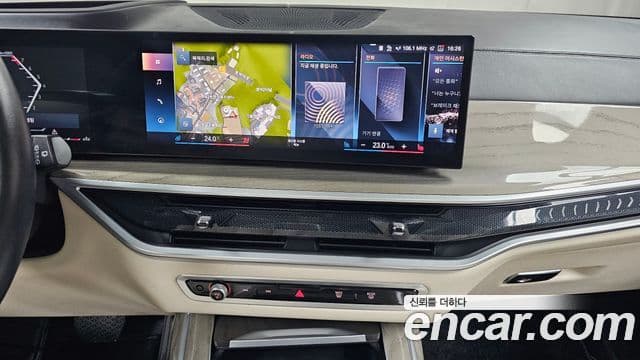 BMW X7 (G07) xDrive 40i Design Pure Excellence 6인승, 2023 15