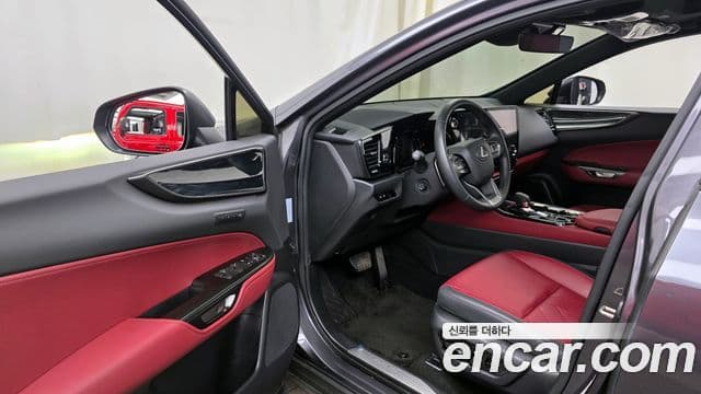 Lexus NX350h 2세대 Premium, 2025 10