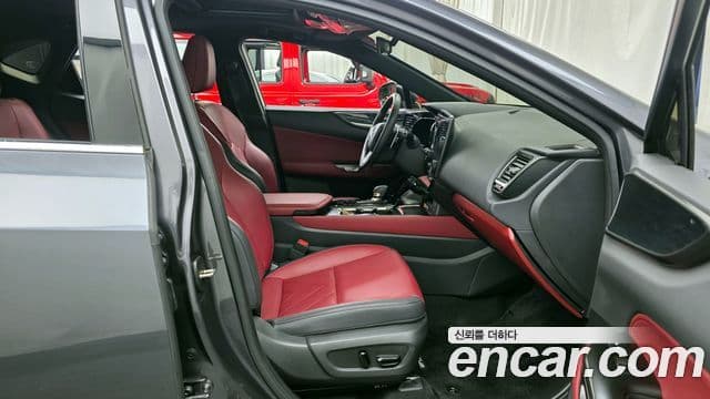 Lexus NX350h 2세대 Premium, 2025 11