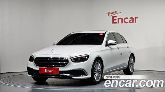 Mercedes-Benz E-класс W213 Exclusive, 2023 1