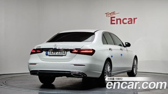 Mercedes-Benz E-класс W213 Exclusive, 2023 2