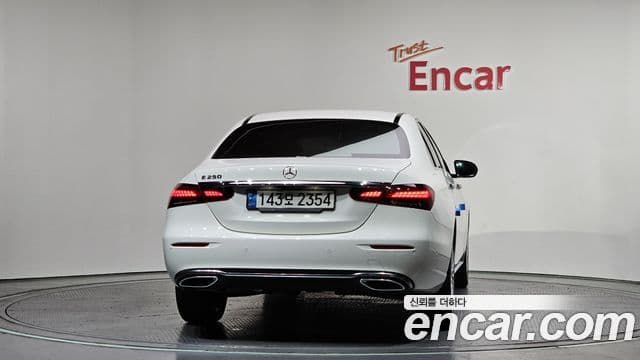 Mercedes-Benz E-класс W213 Exclusive, 2023 4