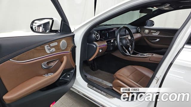 Mercedes-Benz E-класс W213 Exclusive, 2023 10