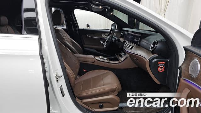 Mercedes-Benz E-класс W213 Exclusive, 2023 11