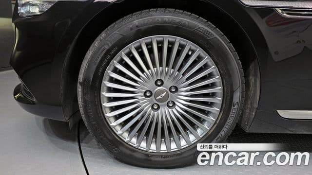 Genesis G90 Luxury, 2019 все фото