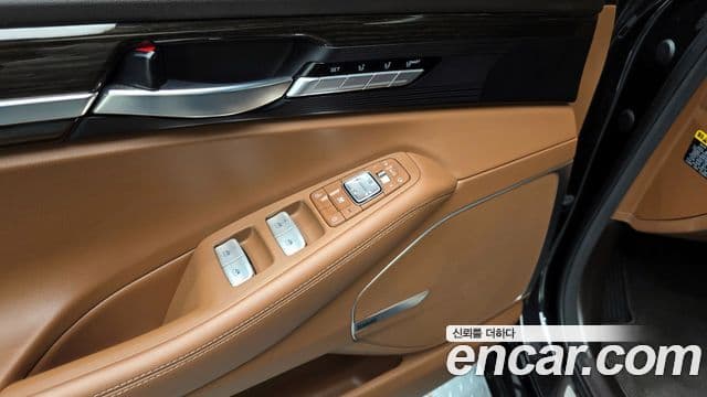 Genesis G90 Luxury, 2019 11