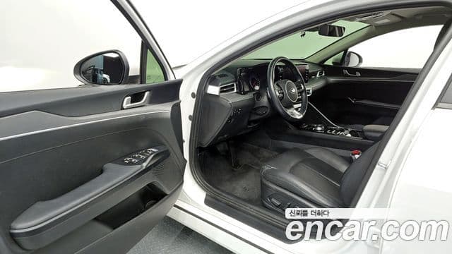 Kia K5 3세대 Prestige, 2020 10