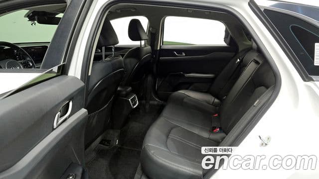 Kia K5 3세대 Prestige, 2020 13