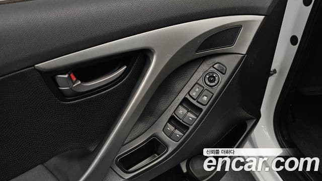 Hyundai Avante MD Luxury, 2011 14