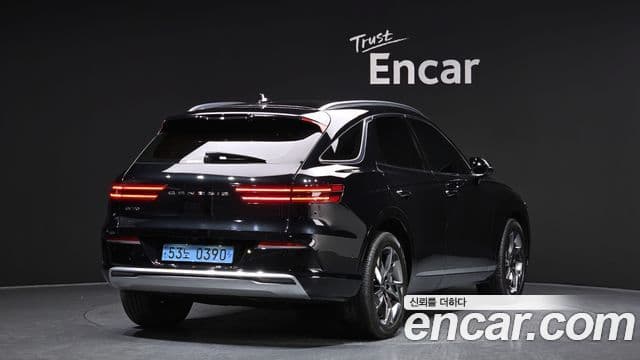 Genesis electrified GV70 e-AWD, 2022 2