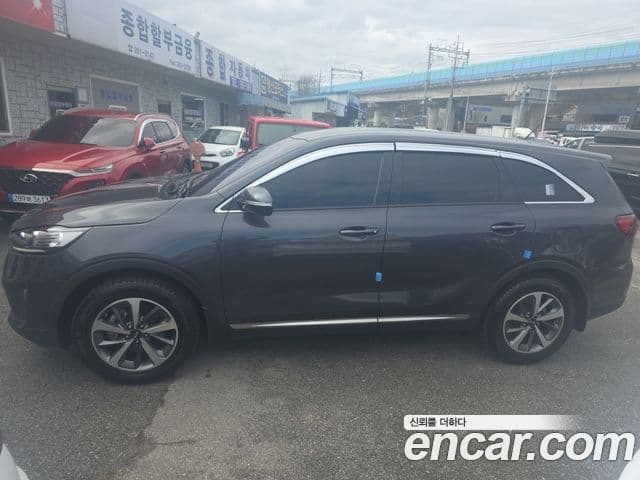 Kia The / новый New Sorento Luxury, 2020 3
