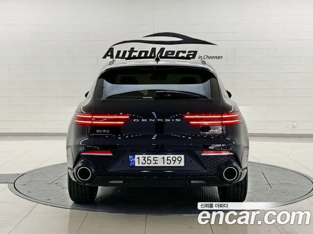 Genesis GV70, 2023 4